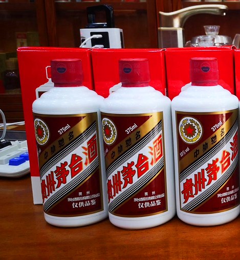 番禺回收飞天茅台酒